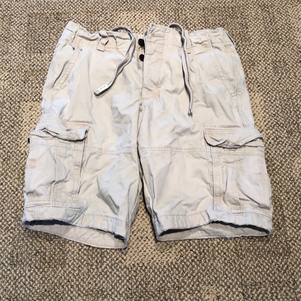 Men’s cargo shorts